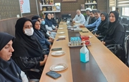 تجلیل از کارکنان برتر بیمارستان حضرت قائم (عج) در حوزه عفاف وحجاب