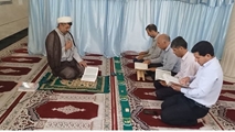 تلاوت سوره فتح در نمازخانه بیمارستان حضرت قائم (عج) فیروزآباد بر اساس توصیه مقام معظم رهبری